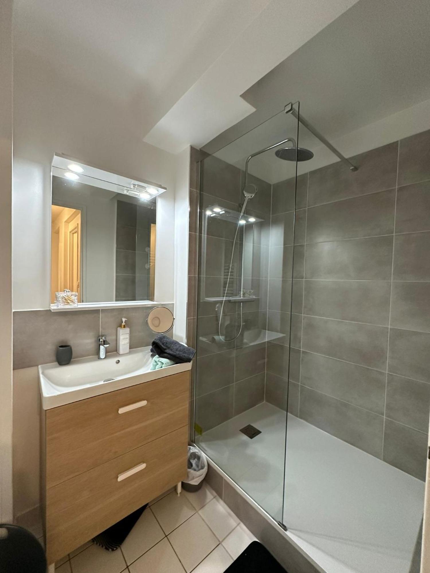4 Beds Apartment Close Paris Center Ванв Экстерьер фото